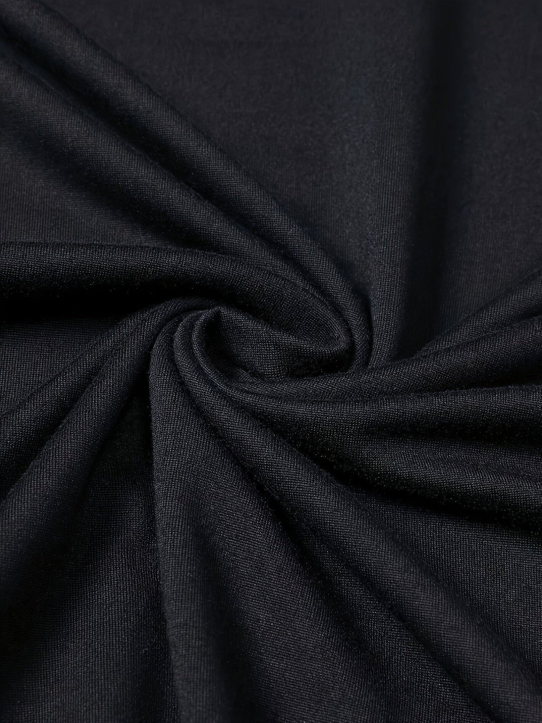 Focus – Tricou Elegant Cu Proiectare Efect
