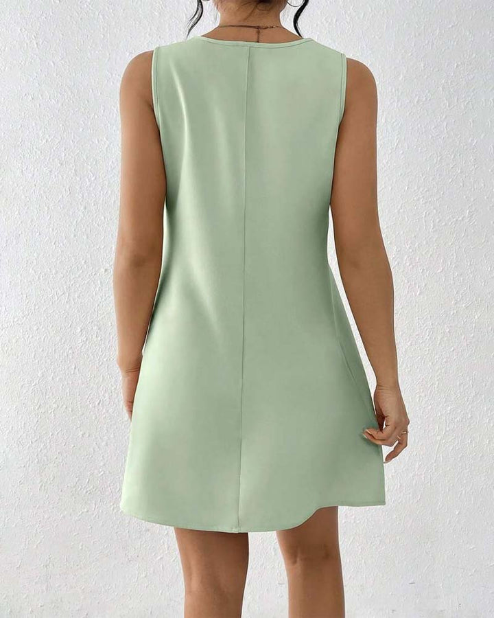 Ayna – Rochie fără Mâneci cu Guler Asimetric