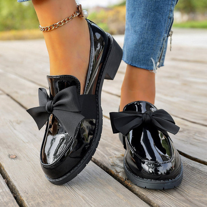 Ziena – Mocasini Din Piele Lăcuită, Cu Fundiță Decorativă