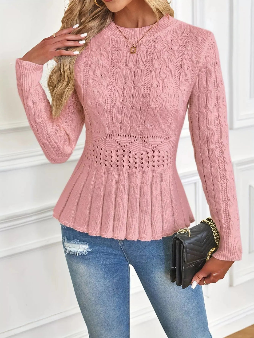 Bellie - Chunky Knitted Crew Neck Sweater