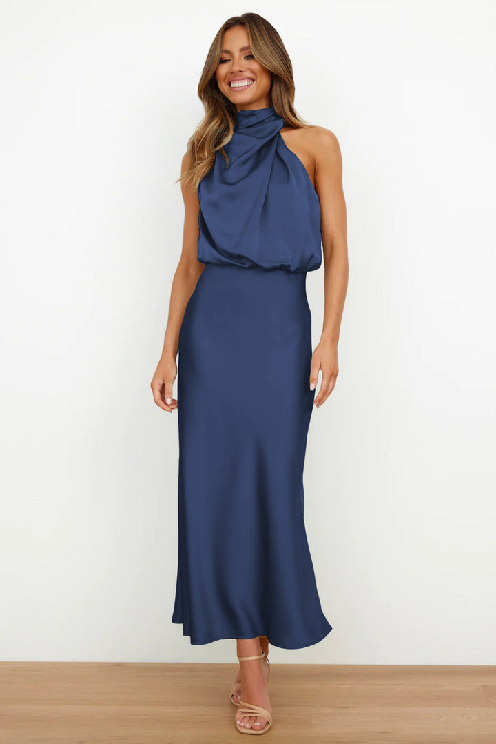 Veleta - Rochie Lungă Din Satin