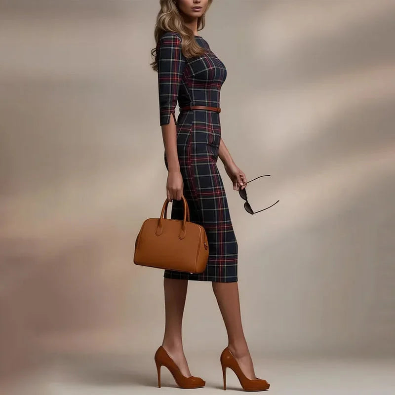 Linari - Rochie Midi Elegantă în Carouri