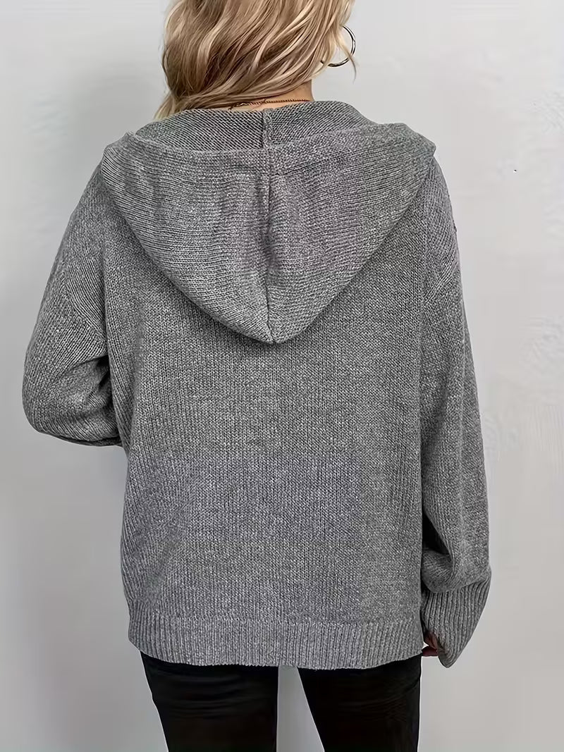 Karalina - Cardigan Cu Glugă Si Nasturi In Față, Tricotat Cu Model In Relief