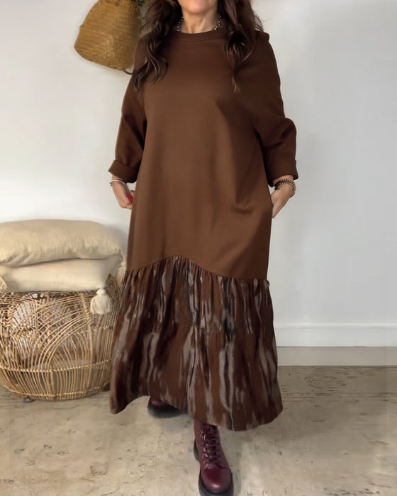 Dragica - Rochie Cu Guler Rotund și Imprimeu Patchwork Neregulat