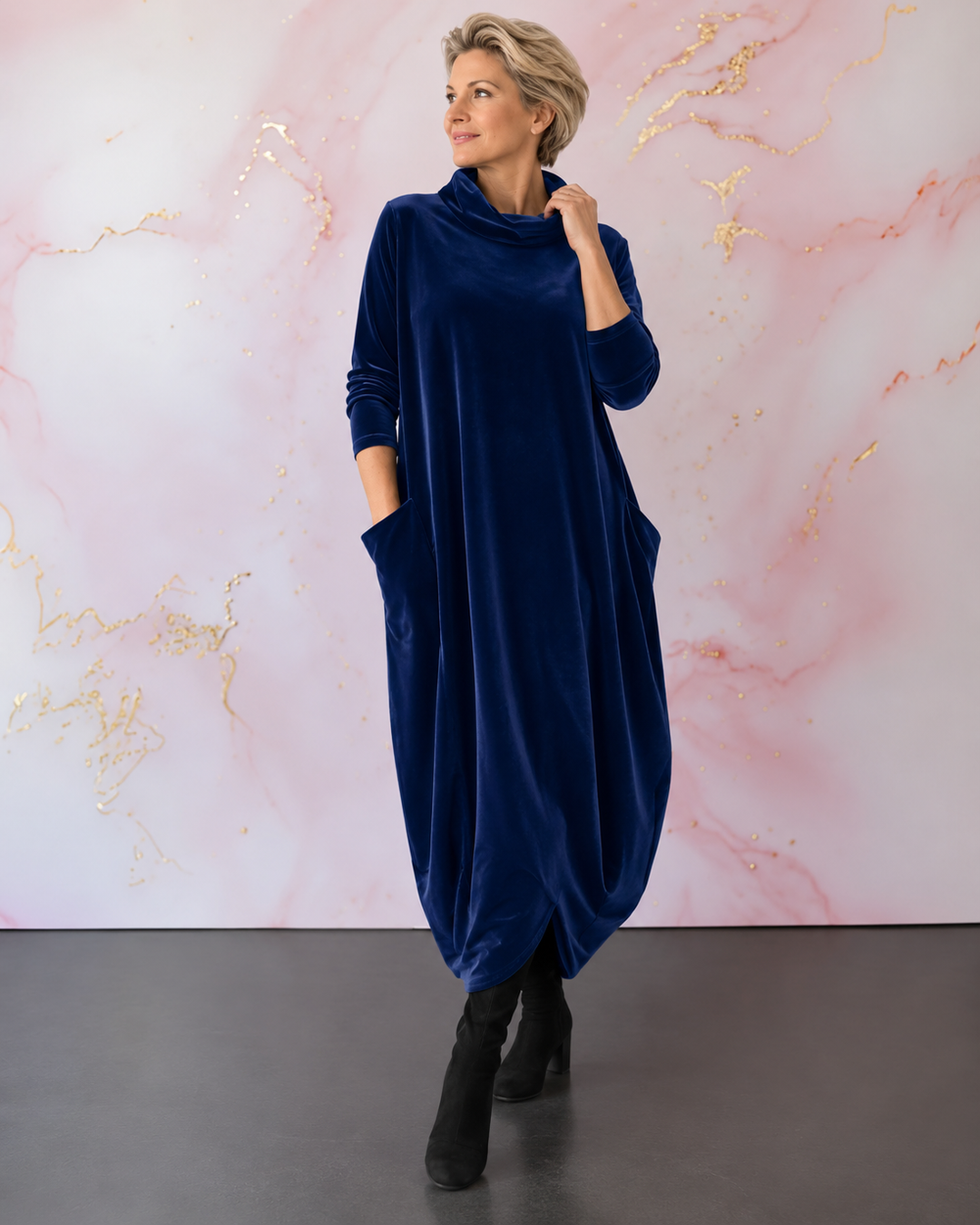 Lellina – Rochie Maxi Din Catifea, Cu Guler Înalt Și Croială Lejeră