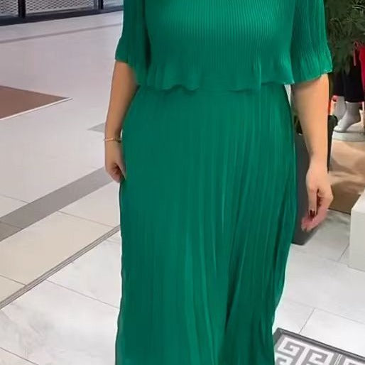 Jadrana – O Rochie Elegantă și Confortabilă