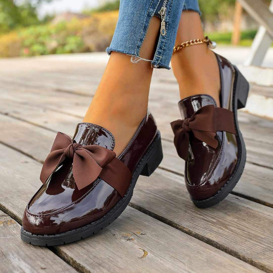 Ziena – Mocasini Din Piele Lăcuită, Cu Fundiță Decorativă