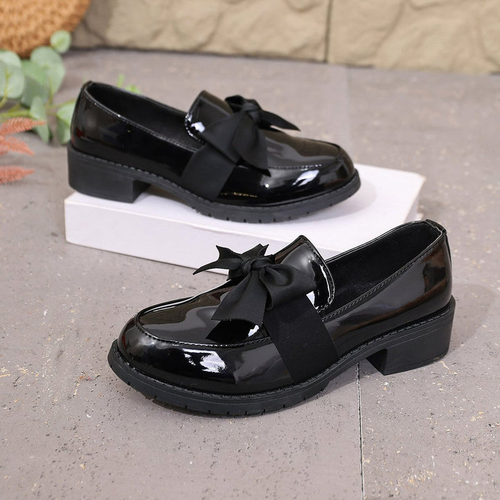 Ziena – Mocasini Din Piele Lăcuită, Cu Fundiță Decorativă