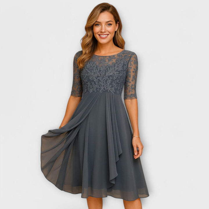 Martyna - Rochie midi cu Mâneci din Dantelă