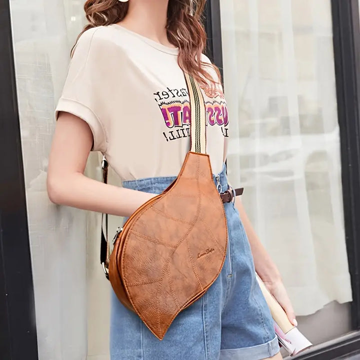 Carmela - Geantă Crossbody din Piele cu CureaReglabilă și Cataramă
