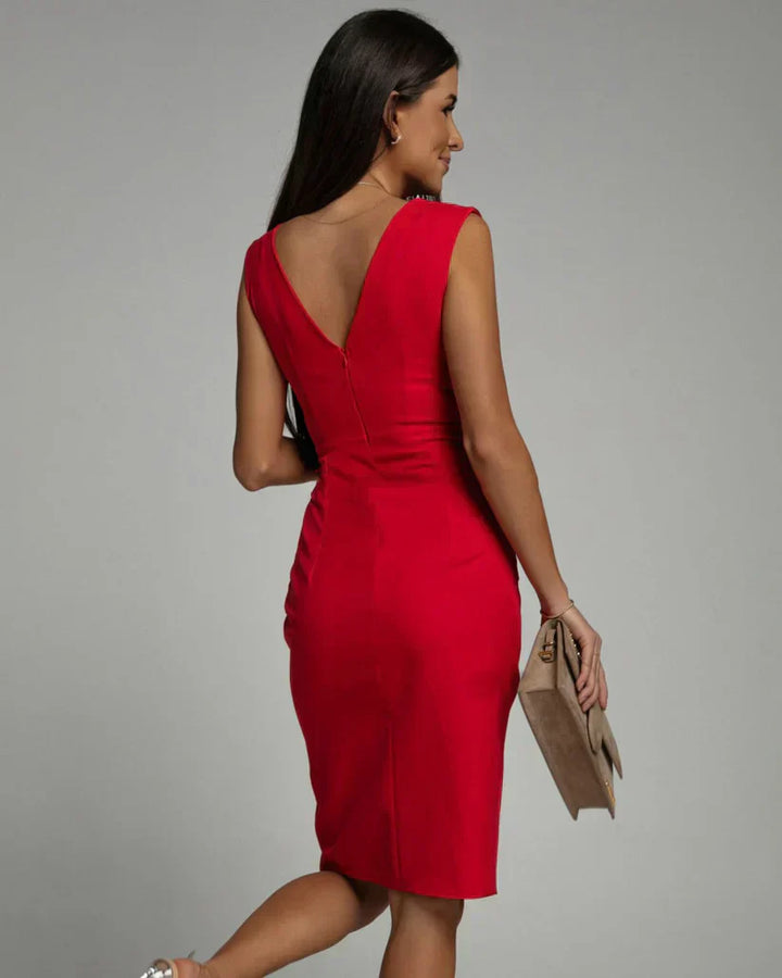 Gudrun - Rochie Elegantă și Stilată Care Subliniază Silueta