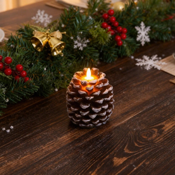 ForestFlame - Lumânare Fără Flacără Mood Pine Cone