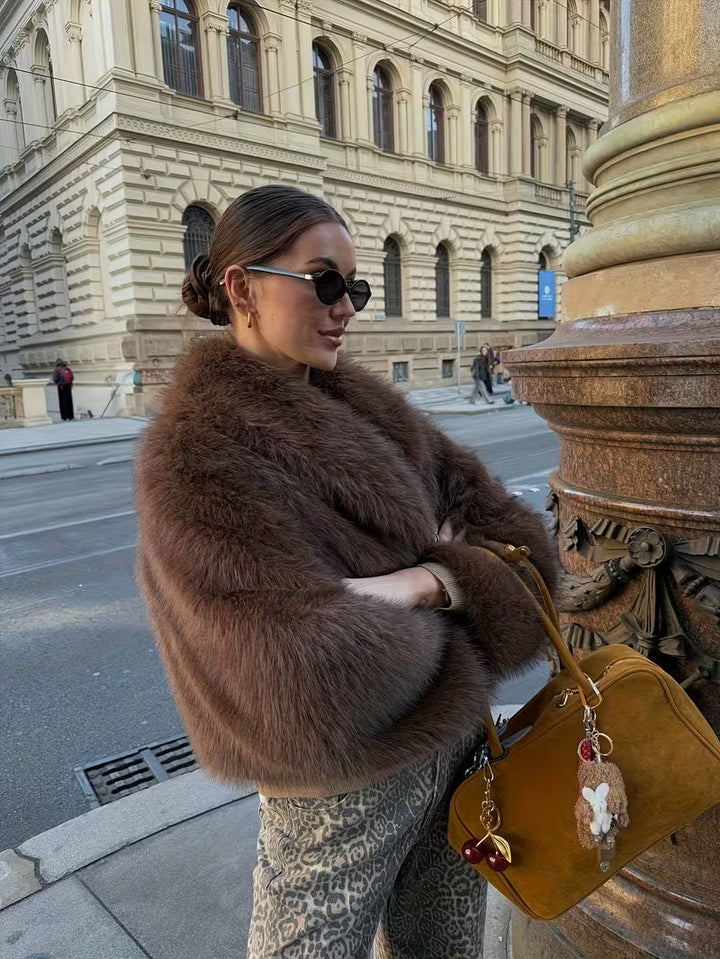 Jorida – Jachetă Oversized Din Blană Artificială, Scurtă, Cu Revere