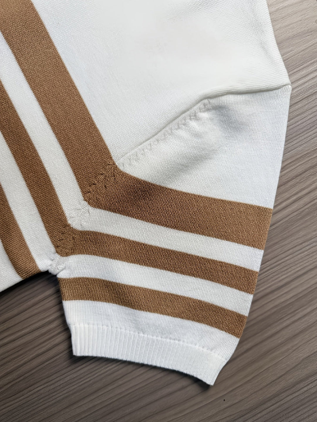 Harper - Tricou Confortabil Cu Gât Rotund