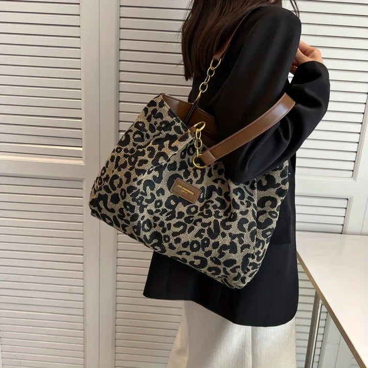 Leonora - Geantă Tote cu Charm Leopard