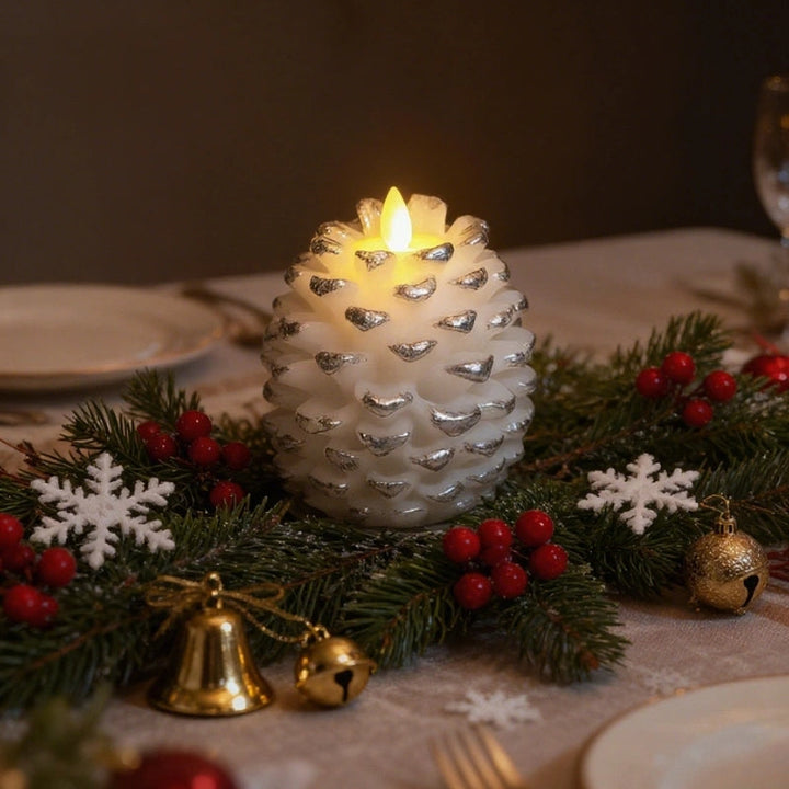 ForestFlame - Lumânare Fără Flacără Mood Pine Cone