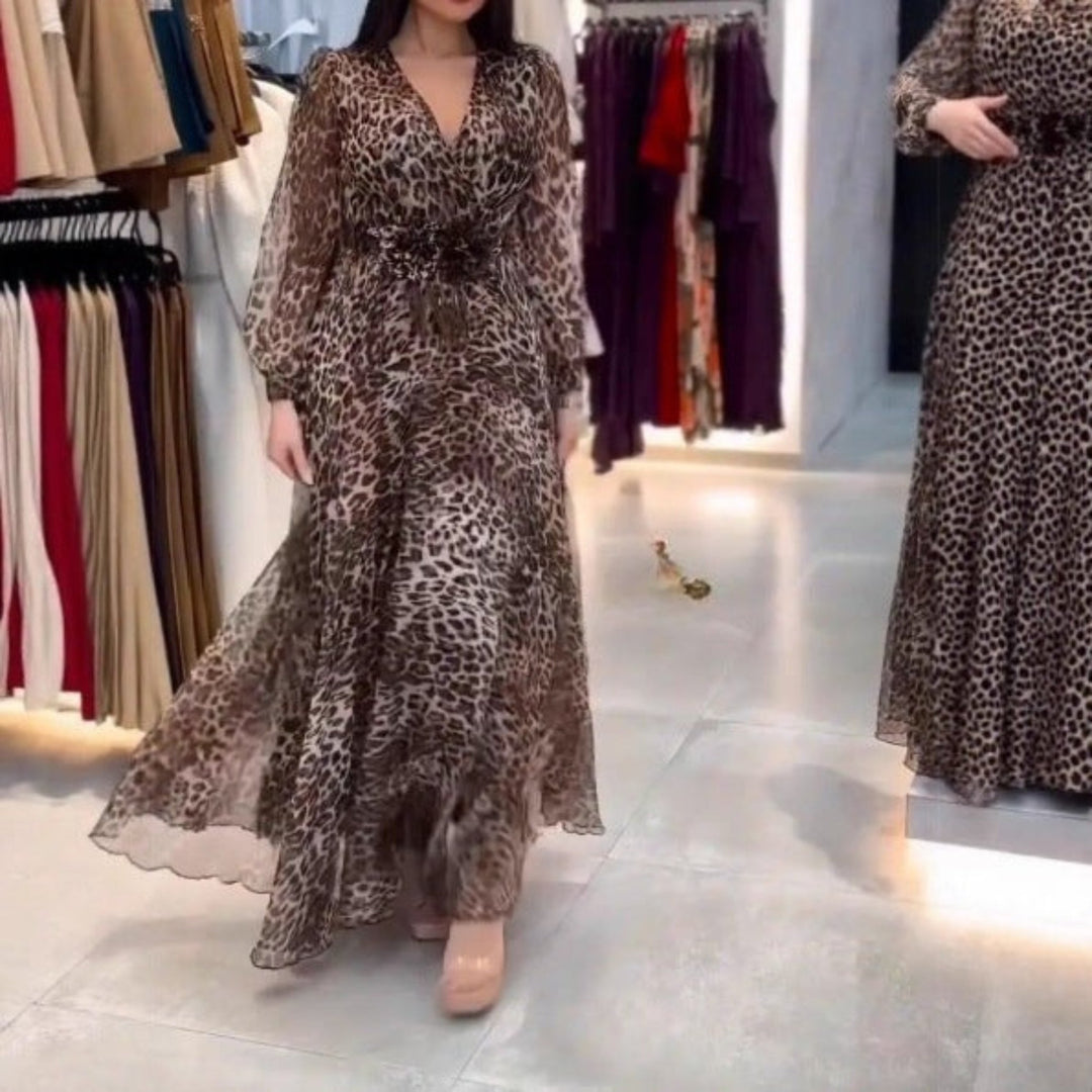 Nalera - Rochie Mxi Cu Imprimeu Leopard De Eleganță