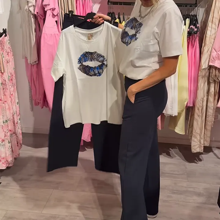 Lynnia - Set Compus Din Bluză și Pantaloni Cu Imprimeu