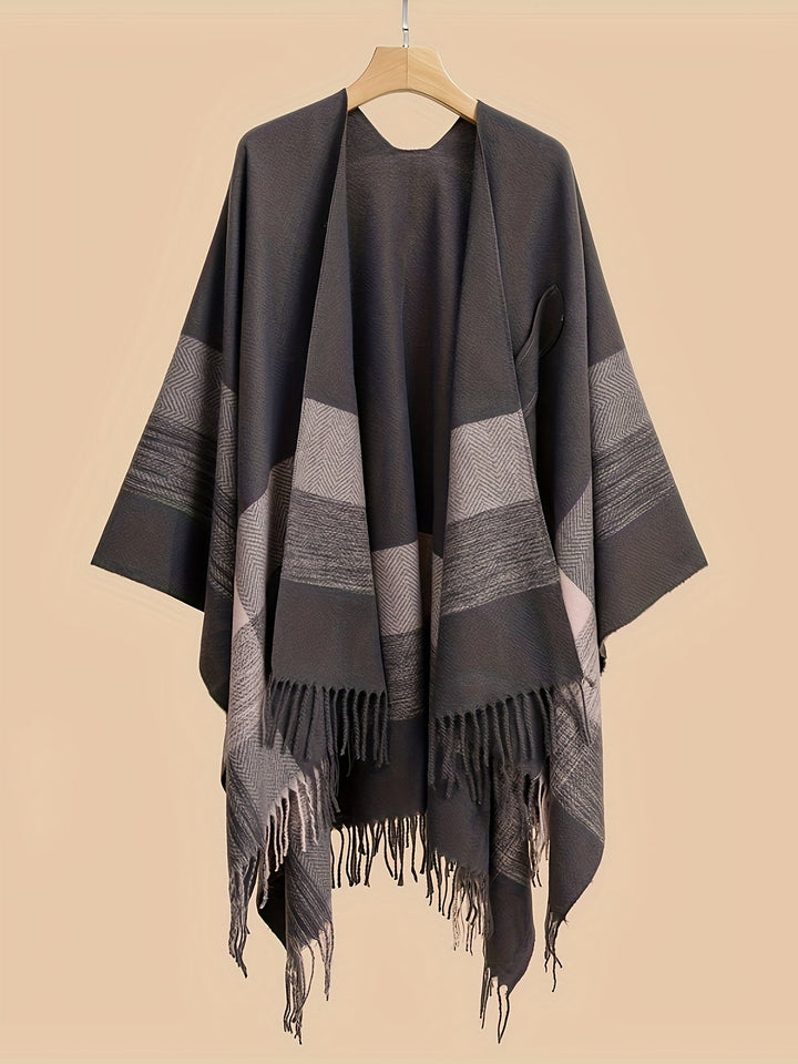 Kyrine - Geometric Pattern Fringed Poncho Shawl Wrap