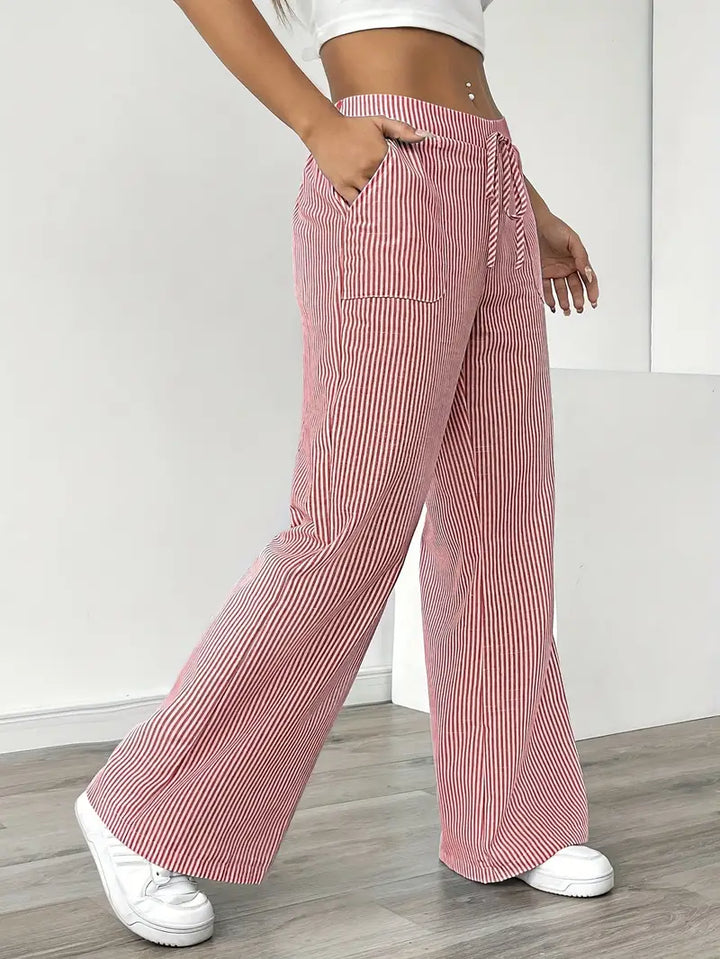 Alina - Pantaloni Eleganți cu Dungi și Buzunare