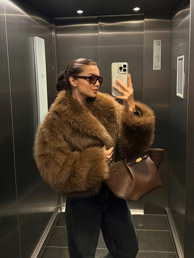 Jorida – Jachetă Oversized Din Blană Artificială, Scurtă, Cu Revere