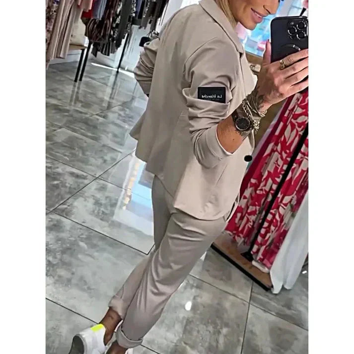 Kseniya - Setează Elegant Format Din Sacou și Pantaloni
