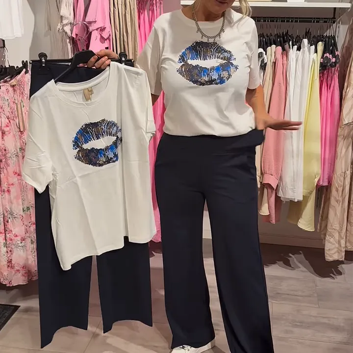 Lynnia - Set Compus Din Bluză și Pantaloni Cu Imprimeu