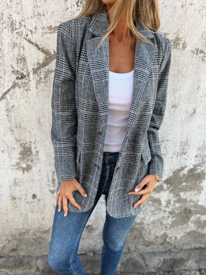 Elaina – Blazer Elegant cu Carouri Pentru Iarnă