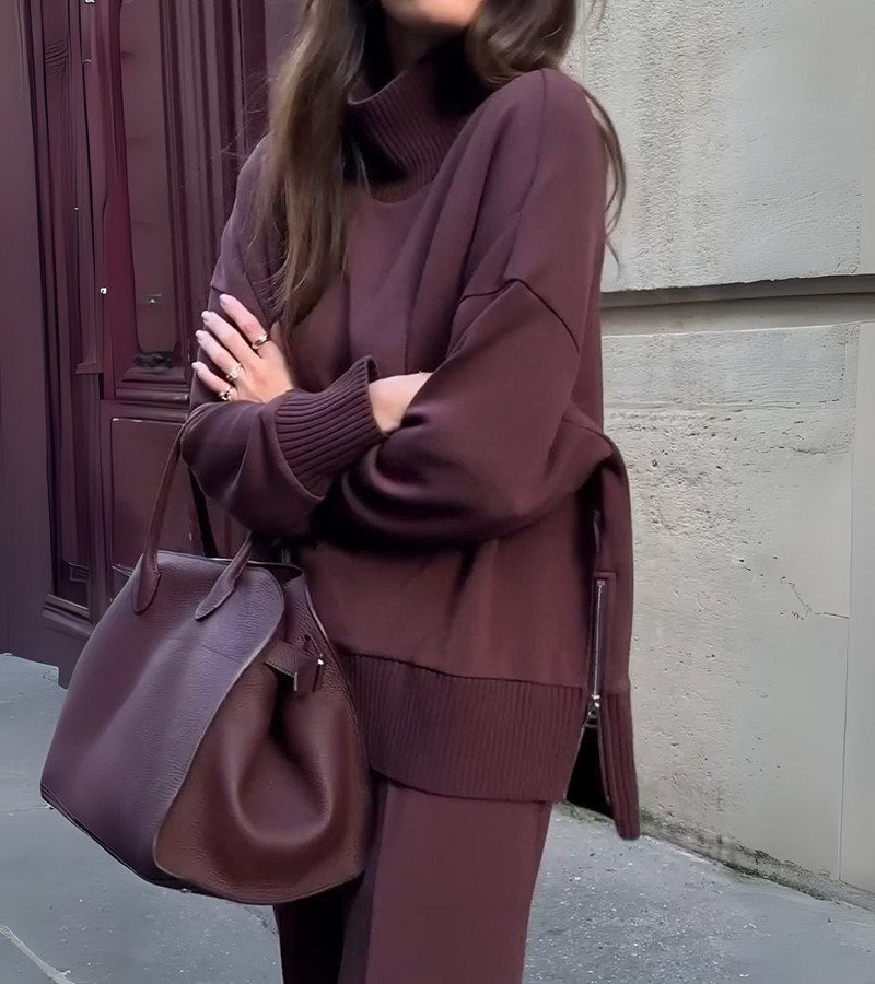 Blandine - Set Din Două Piese Tricotate Pulover Cu Guler înalt și Pantaloni Largi