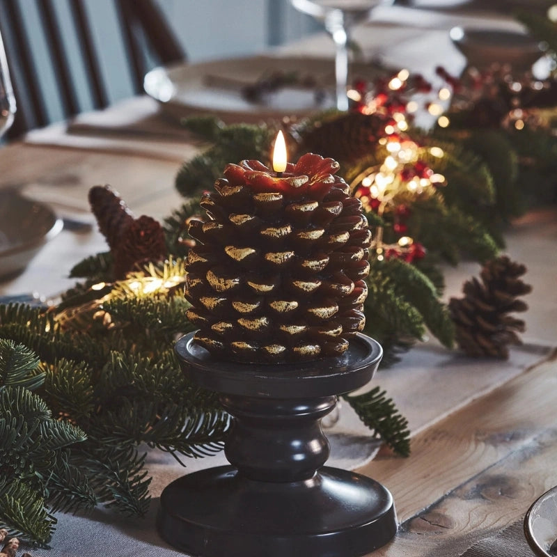 ForestFlame - Lumânare Fără Flacără Mood Pine Cone