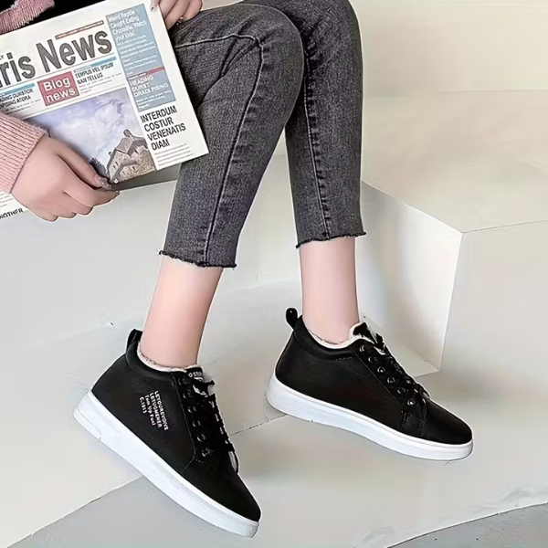 Arlena - Adidași De Iarnă Cu șireturi și Căptușeală Din Blană