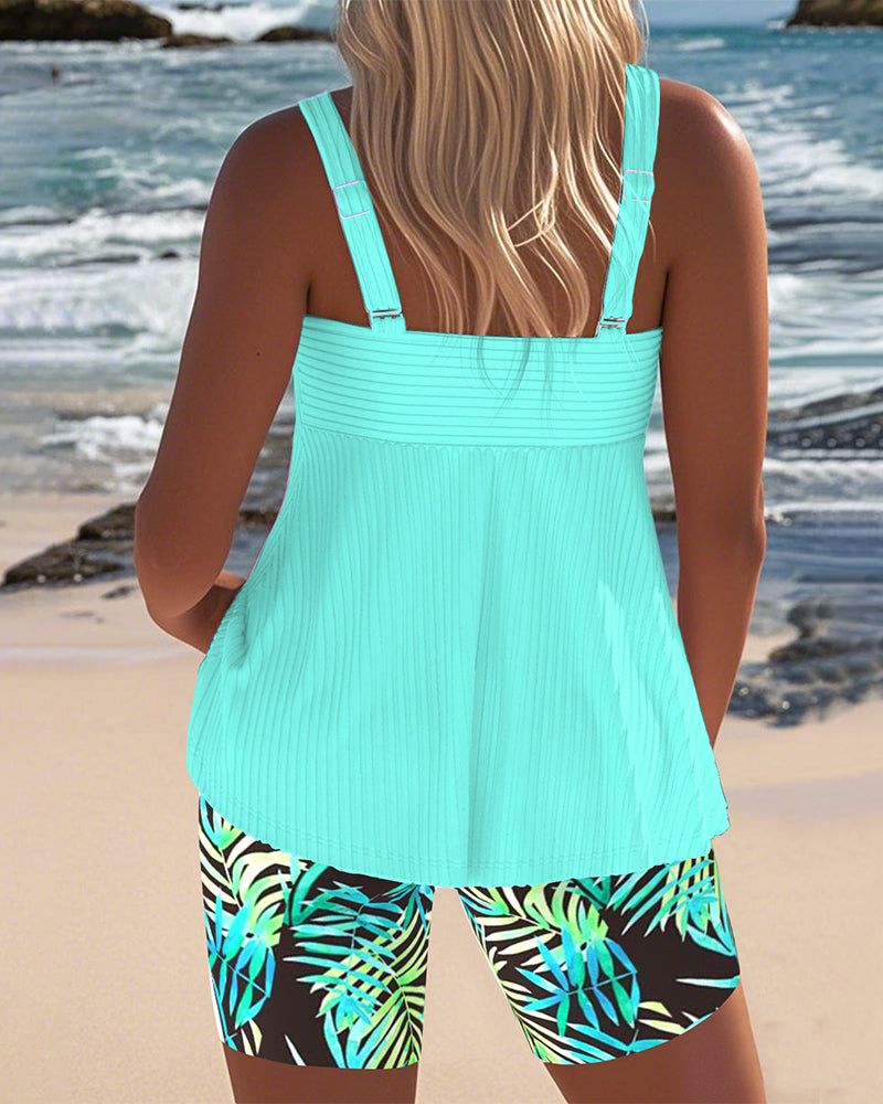 Varyla - Top Tankini cu Dungi și Pantaloni Scurți de Plajă Imprimați