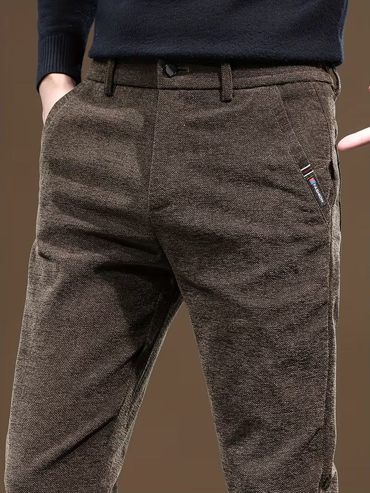 Talcott – Pantaloni Casual cu Croială Slim și Textură