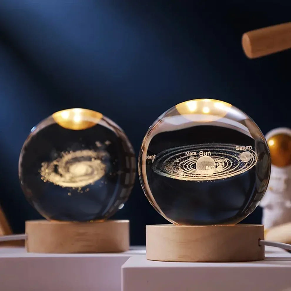 Glow Sphere – Lampă Cu Bilă De Cristal Luminoasă