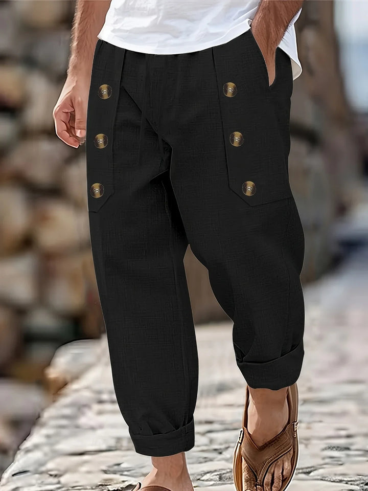 Beslan - Pantaloni Eleganți Cu Croi Drept Si Nasturi Aurii