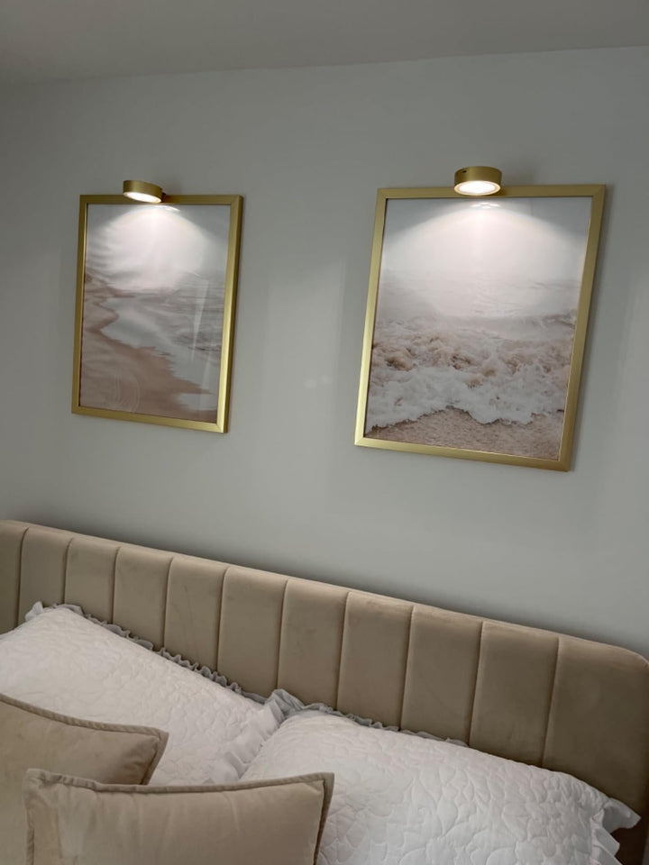 GlowFrame - Lumină Magnetică Pentru Tablouri cu 13 Moduri de Iluminare (Pachet de 3)