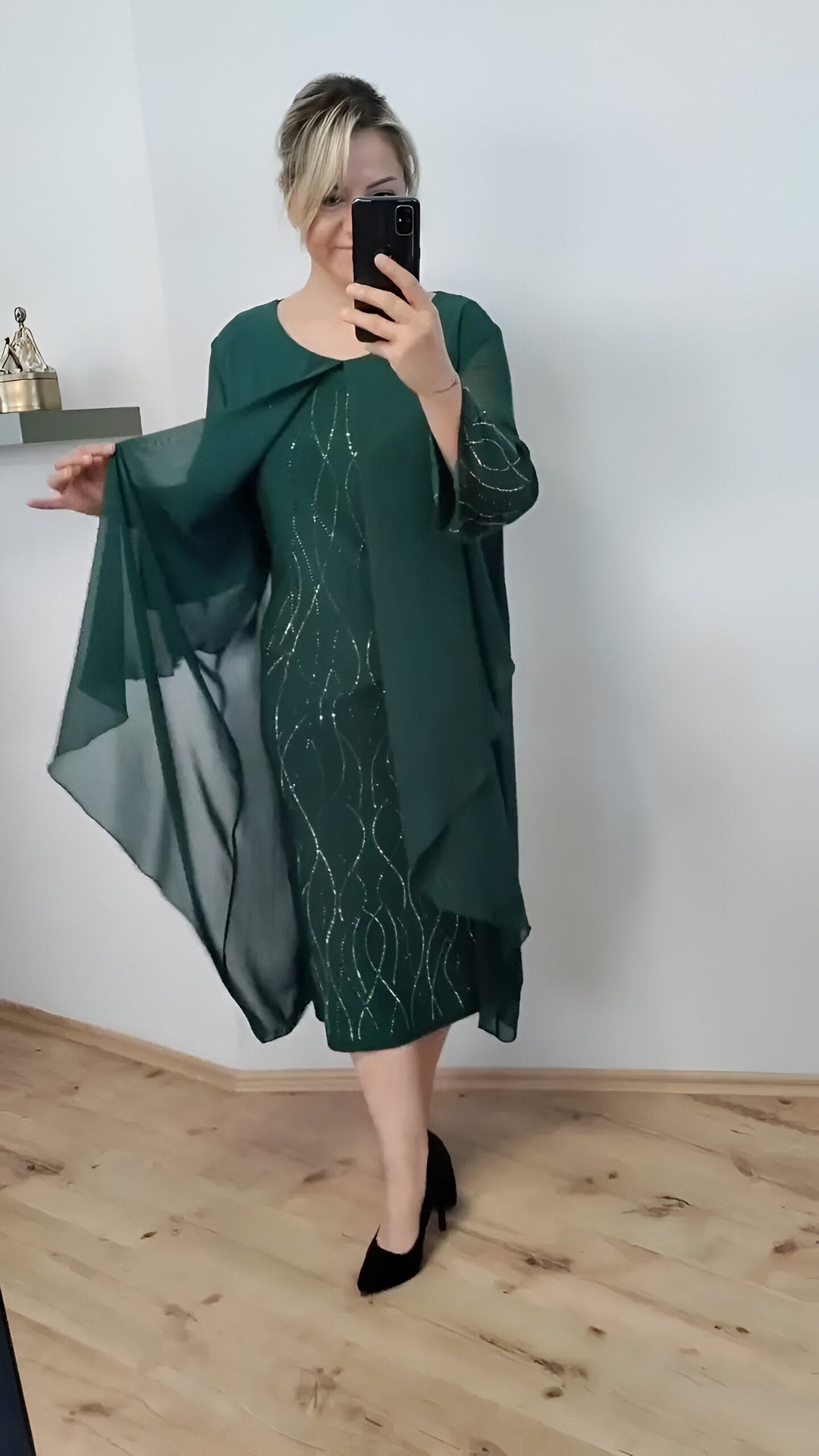 Nienke - Rochie Elegantă Cu Drapaj