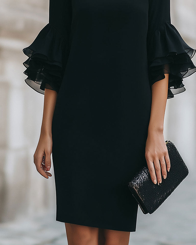 Catalinan – Rochie cu croi slim fit, Mâneci Evazate și Straturi