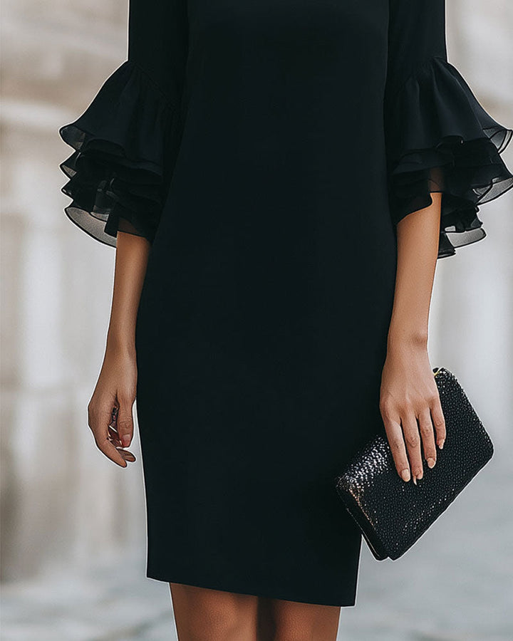 Catalinan – Rochie cu croi slim fit, Mâneci Evazate și Straturi
