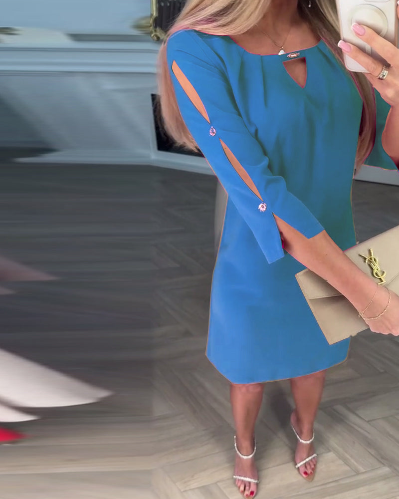 Kamelia - Rochie Mini Cu Mâneci Cu Decupaj In Formă De Cheie