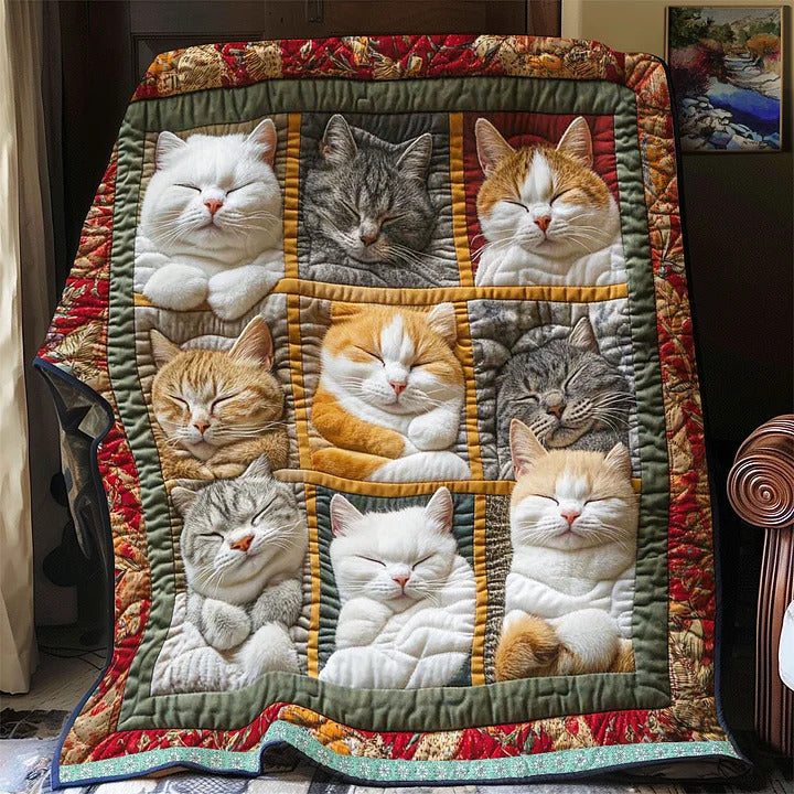 CozyCats - Pătură cu Imprimeu Pisici Regale Adormite