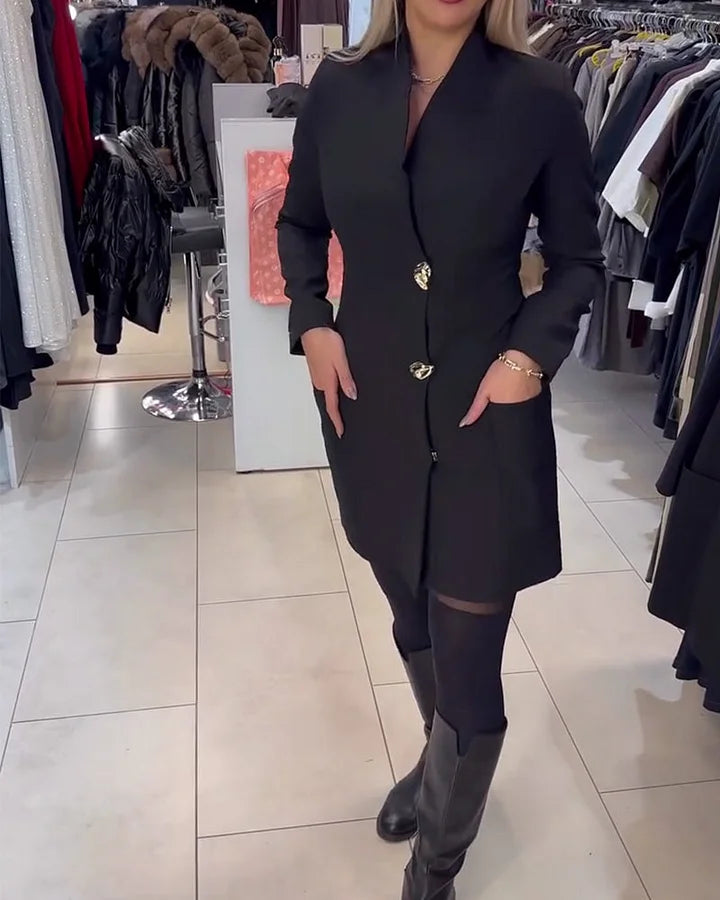Shireen - Rochie Cu Guler în Picioare și Nasturi Metalici
