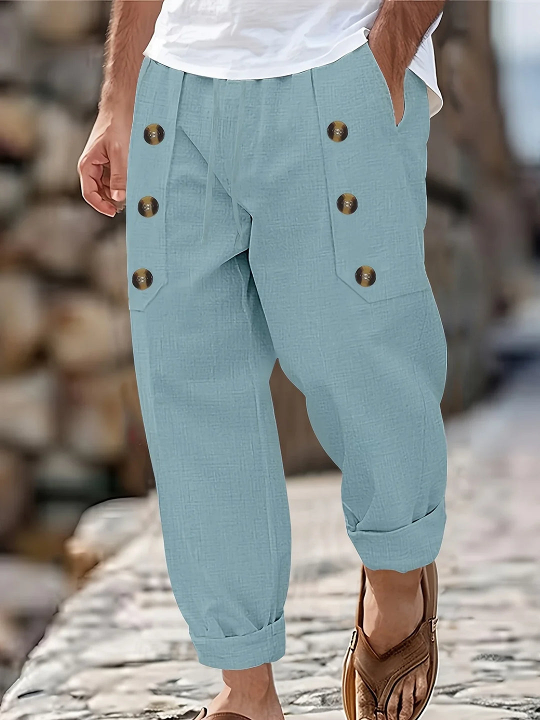 Beslan - Pantaloni Eleganți Cu Croi Drept Si Nasturi Aurii