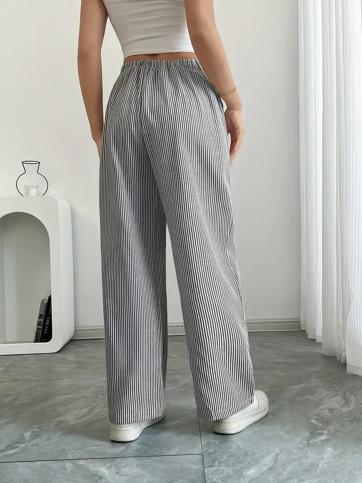 Alina - Pantaloni Eleganți cu Dungi și Buzunare