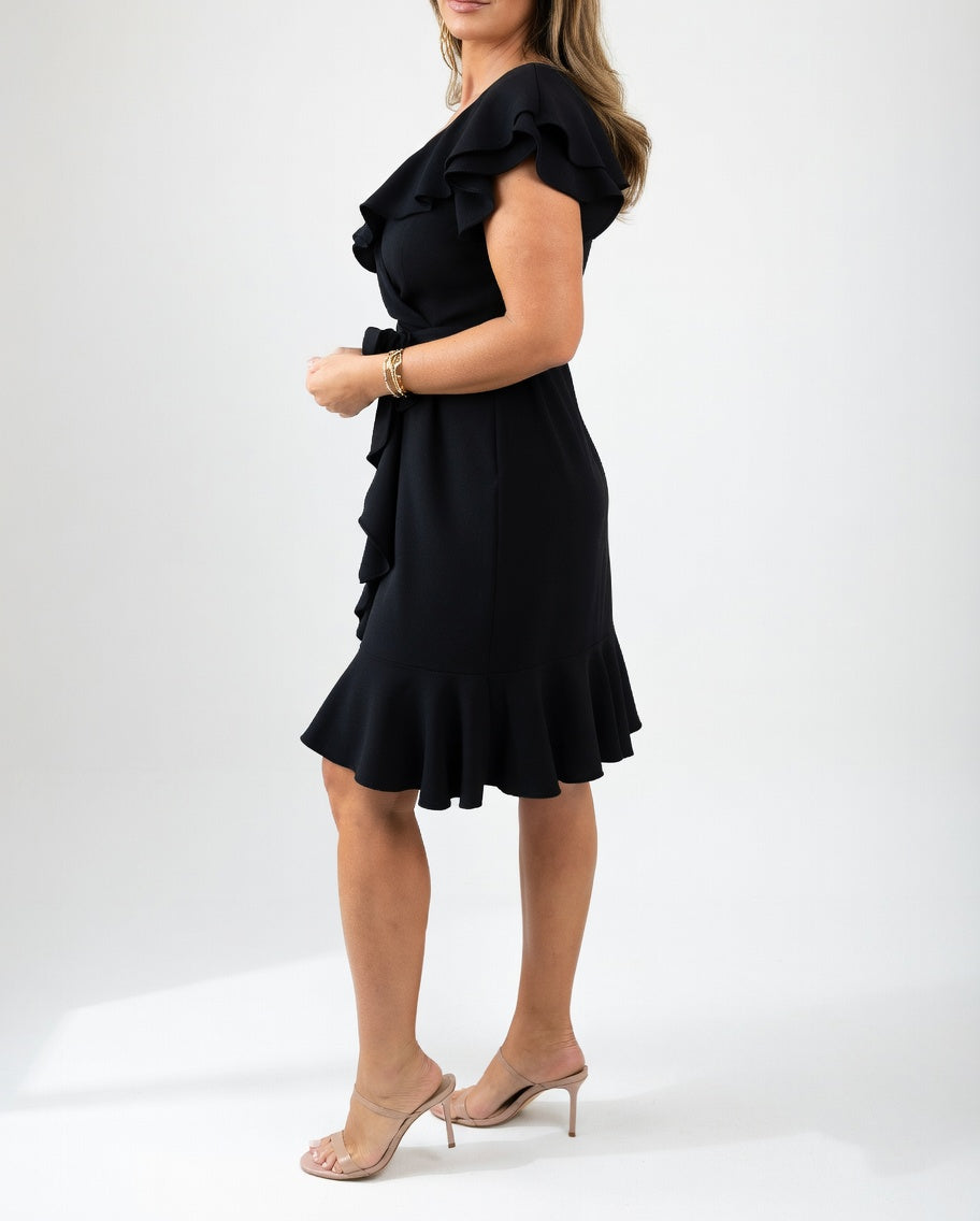 Geiss – Rochie Elegantă cu Volane în Stil Wrap