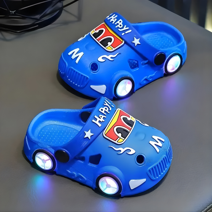 KidVroom - Papuci LED Pentru Copii cu Roți și Curea Luminoase
