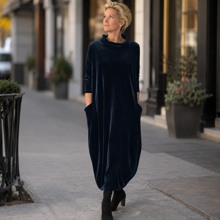 Lellina – Rochie Maxi Din Catifea, Cu Guler Înalt Și Croială Lejeră