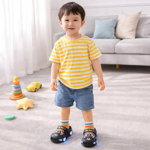 KidVroom - Papuci LED Pentru Copii cu Roți și Curea Luminoase