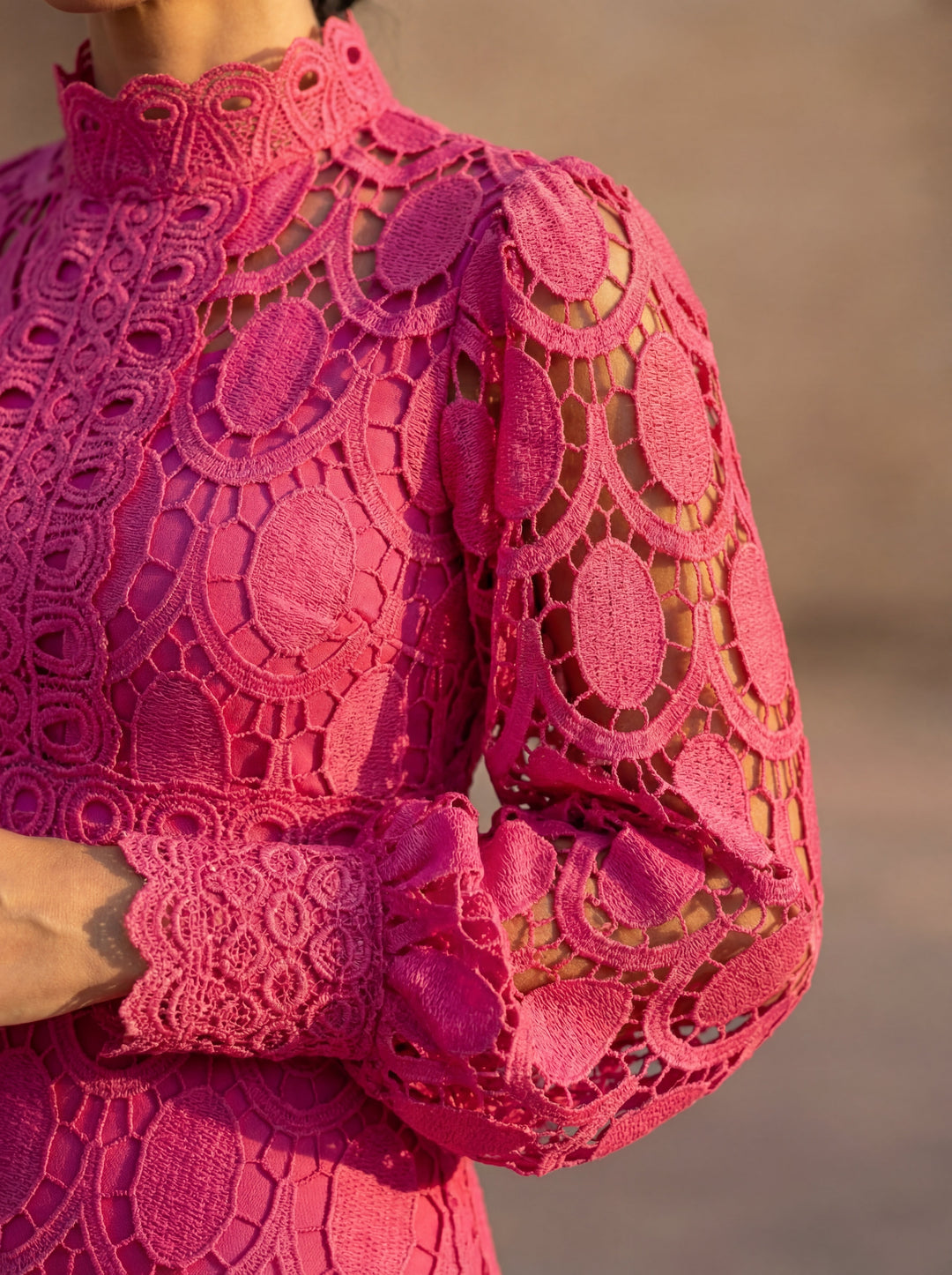 Maelle - Rochie Elegantă Din Dantelă, Cu Mâneci Lungi