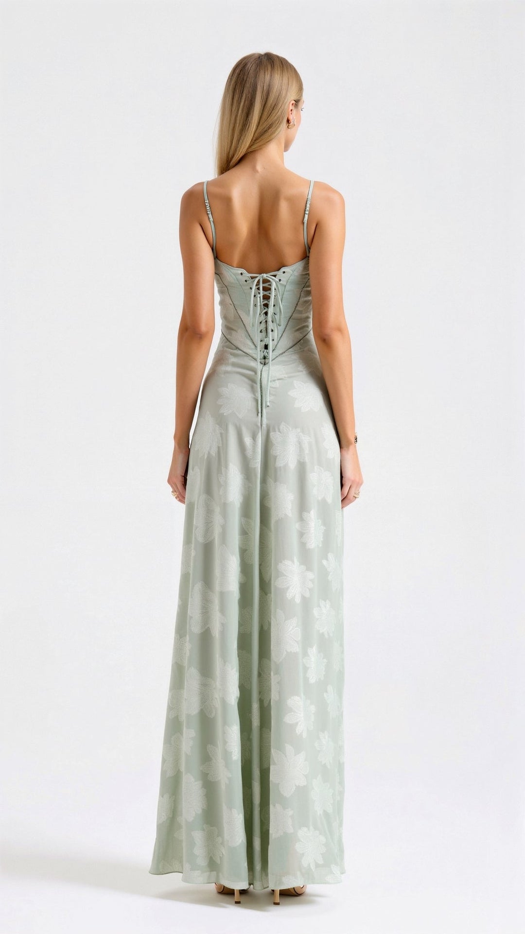 Clarissa - Rochie Lungă Elegantă Cu Dantelă La Spate